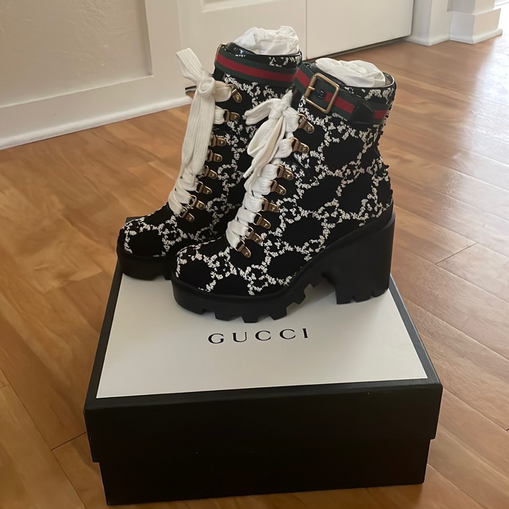 Brand new never worn black Gucci tweed monogrammed booties